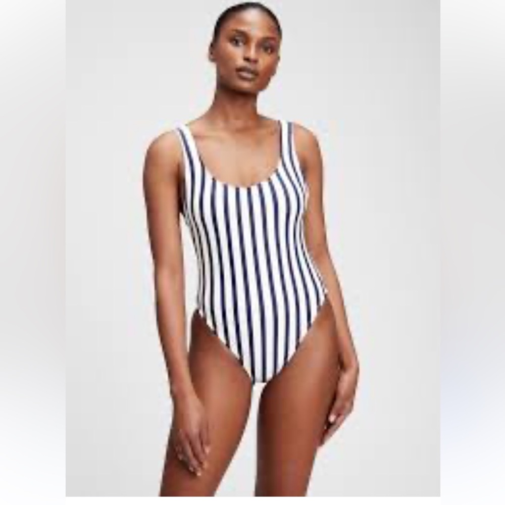 EUC GAP True Black High Cut Swim One-Piece Vertical Stripes Backless Swimsuit XS